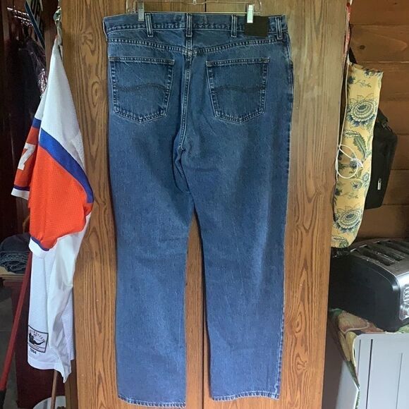 Lee Reg Fit/Straight Leg Jeans Sz 38/34 - Picture 3 of 5